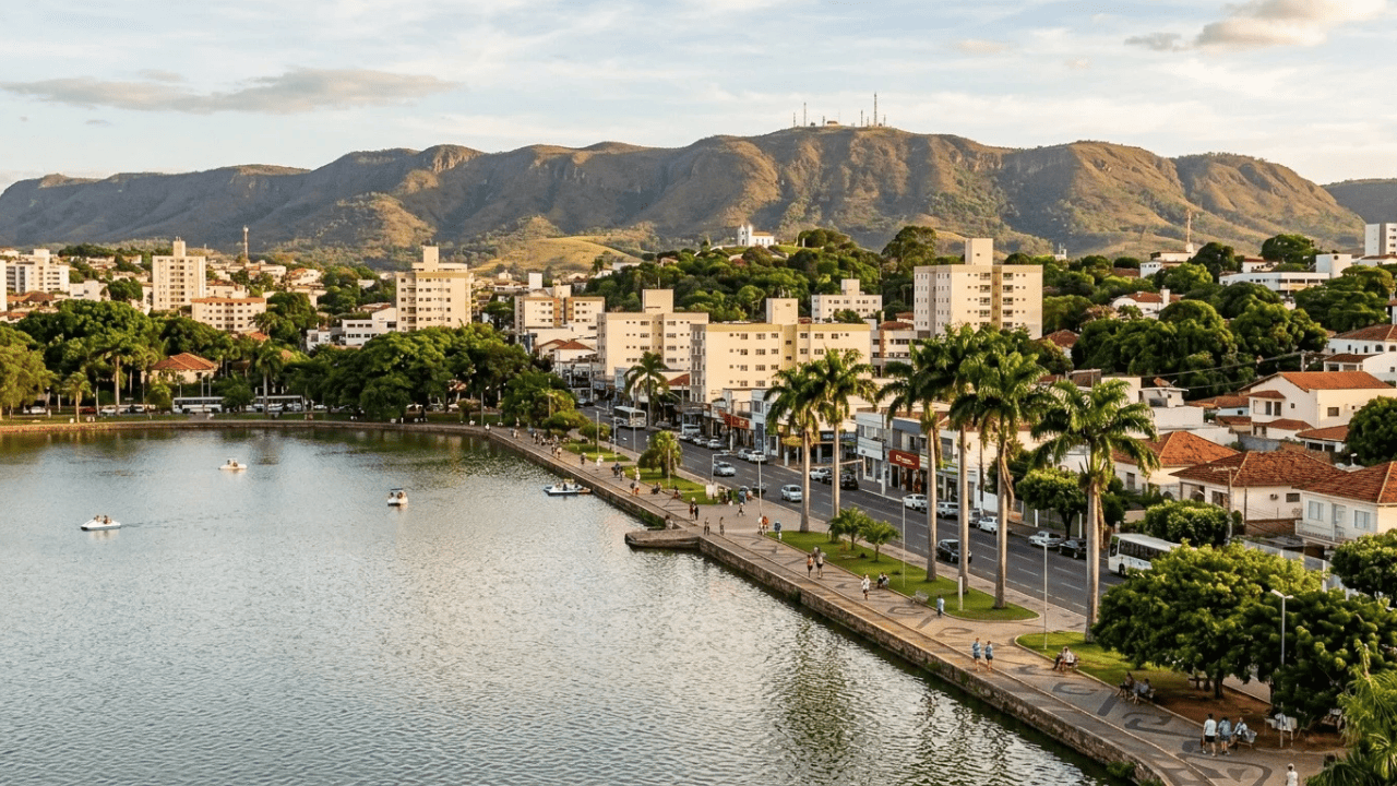 Sete Lagoas tem cerca de 17 lagoas e gruta com pinturas rupestres de 6 mil anos