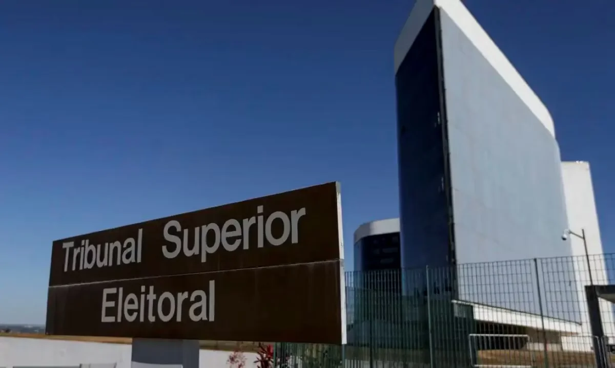 Decisões do TSE provocam reviravoltas na eleição presidencial