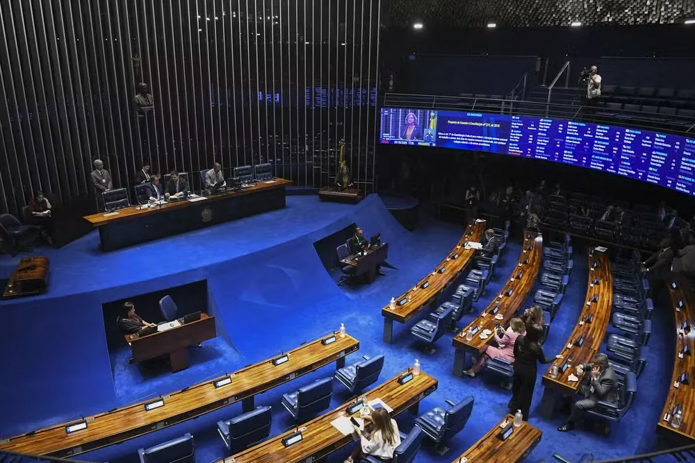 Fim da escala 6×1: Senado pode votar redução da jornada para 40 horas semanais