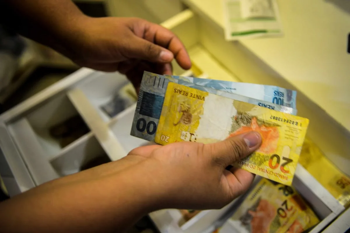 Lula anuncia Pix MEI de até R$ 5 mil para pequenos empreendedores; veja o que se sabe