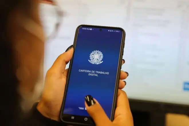 Fim da escala 6×1 pode encarecer produtos e serviços, alertam entidades