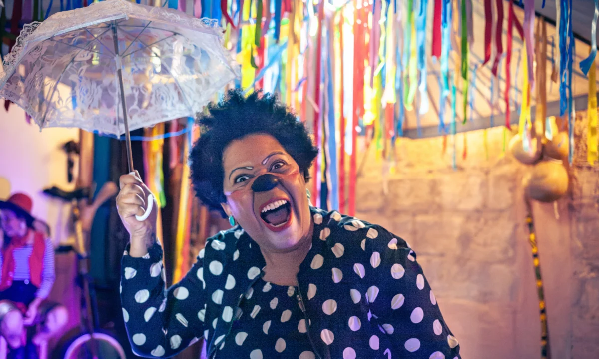 Festival de palhaçaria negra leva arte, ancestralidade e representatividade a Minas Gerais