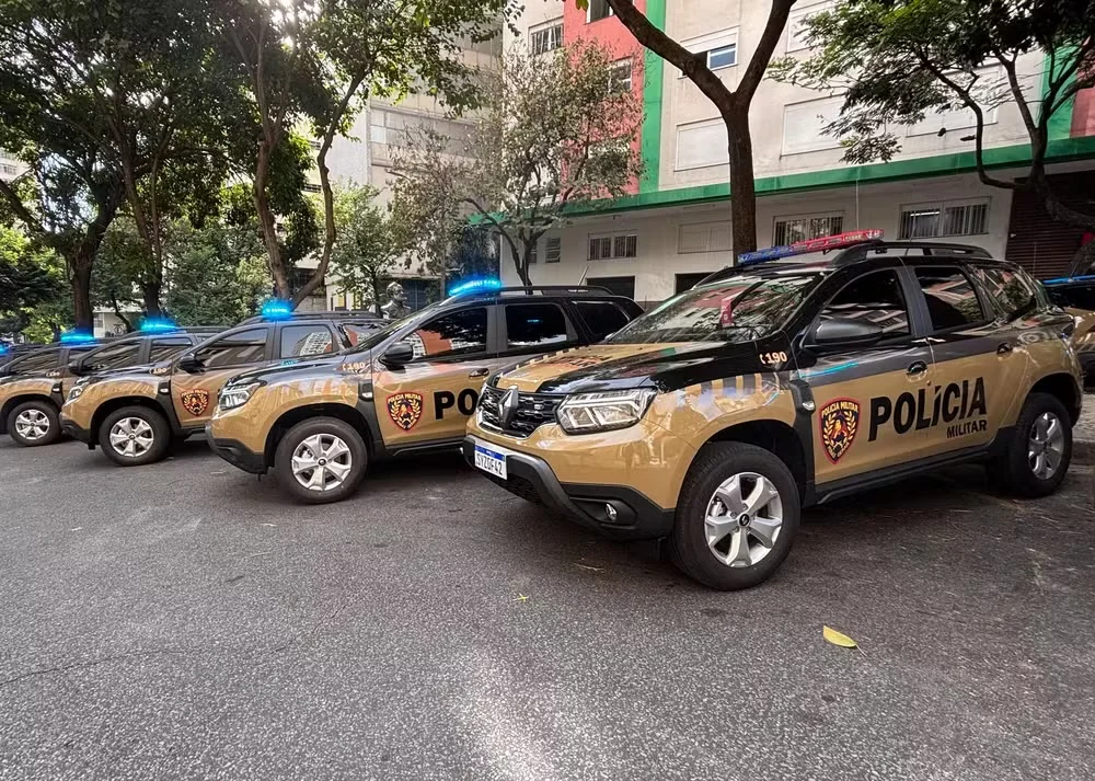 Discussão por causa de som alto termina em agressão com barra de metal e prisão em BH