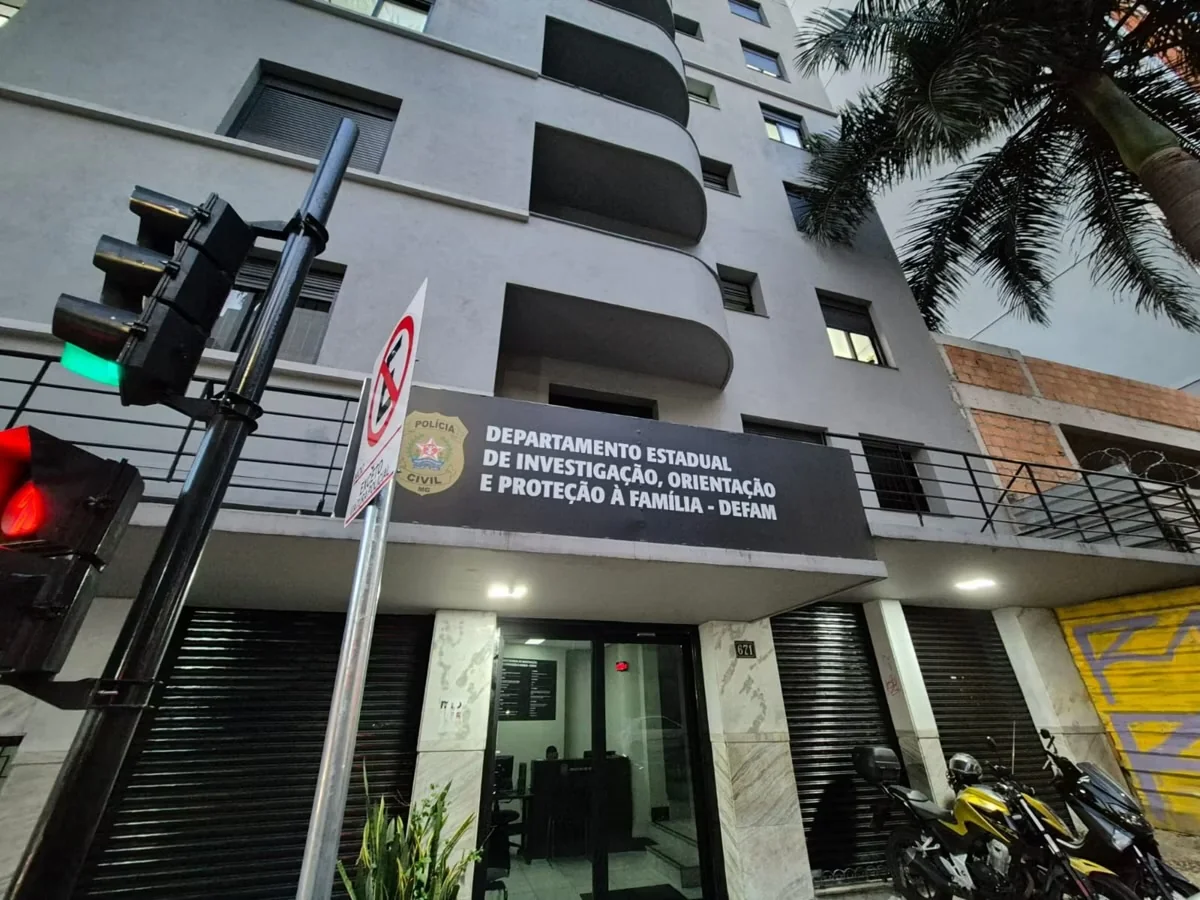 Polícia Civil pede medida protetiva para mulher de 62 anos agredida pelo marido em BH