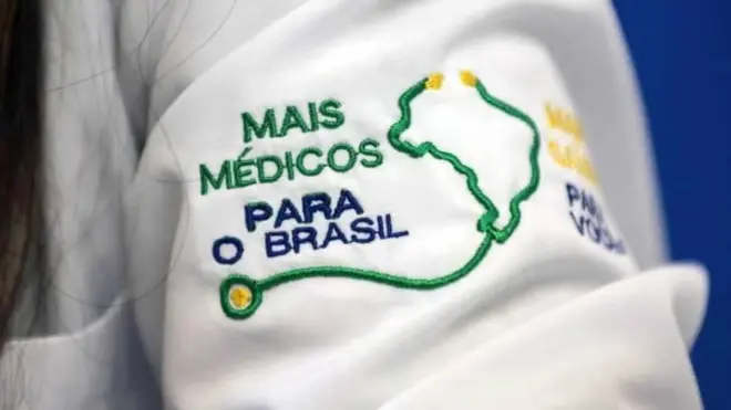 Mais Médicos Especialistas abre inscrições com bolsas de até R$ 20 mil