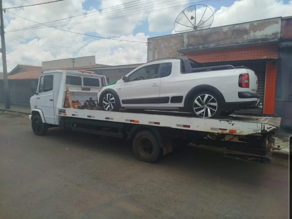 Adolescente de 16 anos é apreendido após dirigir carro com som alto em MG