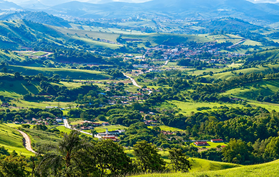 Turismo de Minas cresce 6,6% em agosto, mas acumula queda em 2026