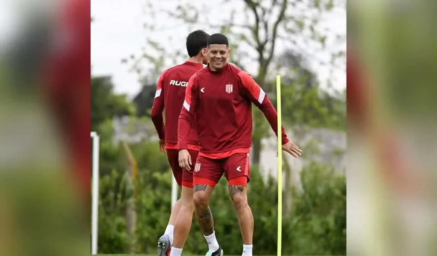 Flamengo aciona Conmebol e pede vitória por escalação de Marcos Rojo