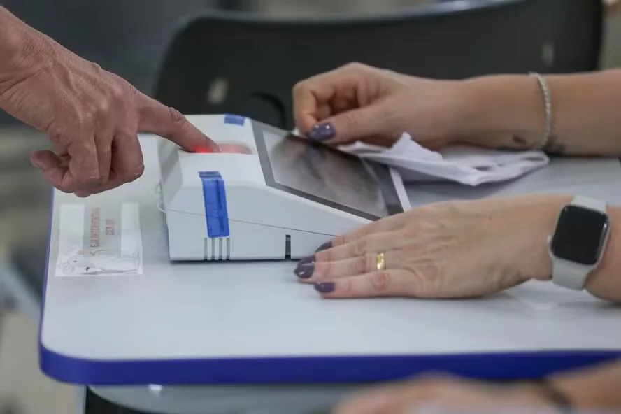 Prorrogação do horário de votação já aconteceu no Brasil; relembre outros casos