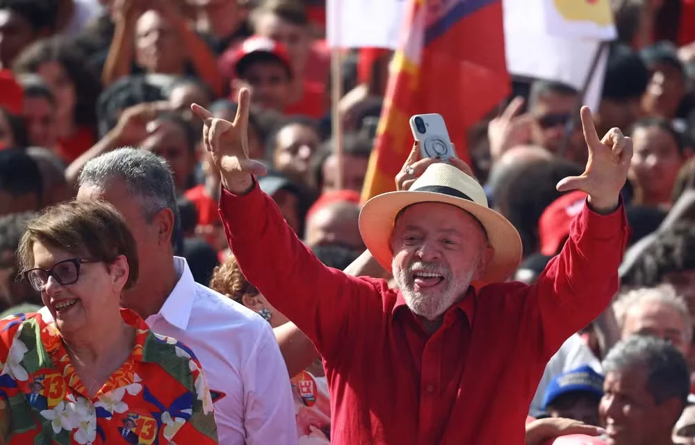 Lula venceu em apenas duas das 10 maiores cidades de Minas; veja os resultados