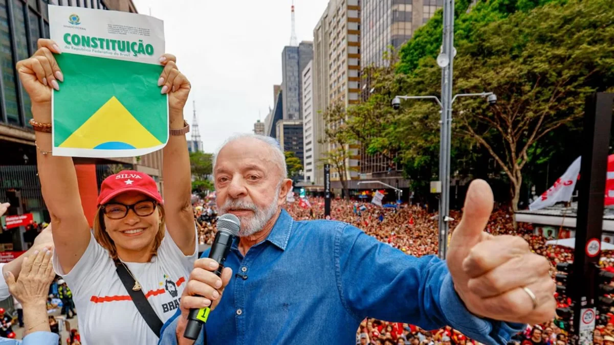 Eleições 2026: o que explica a vitória de Lula sobre Flávio na cidade de São Paulo? Veja análise
