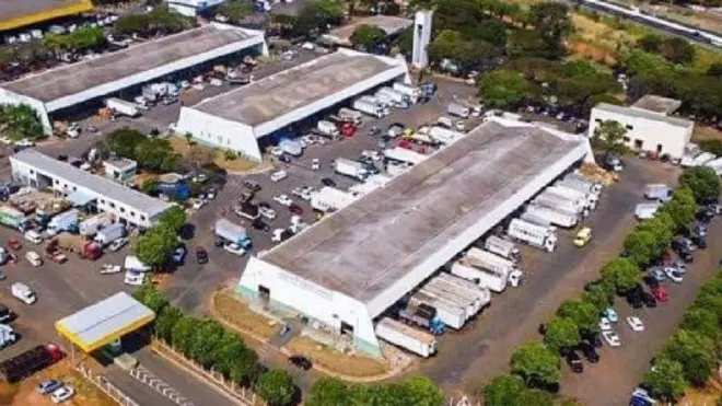 Homem é morto a pauladas após discussão por dívida de R$ 500 no Ceasa, em Contagem