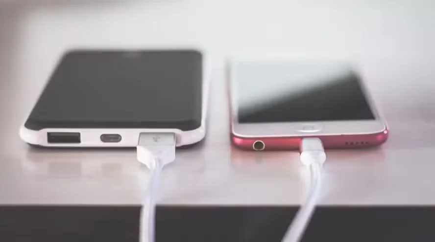 Anatel determina validação biométrica para ativar e manter linhas de celular no Brasil