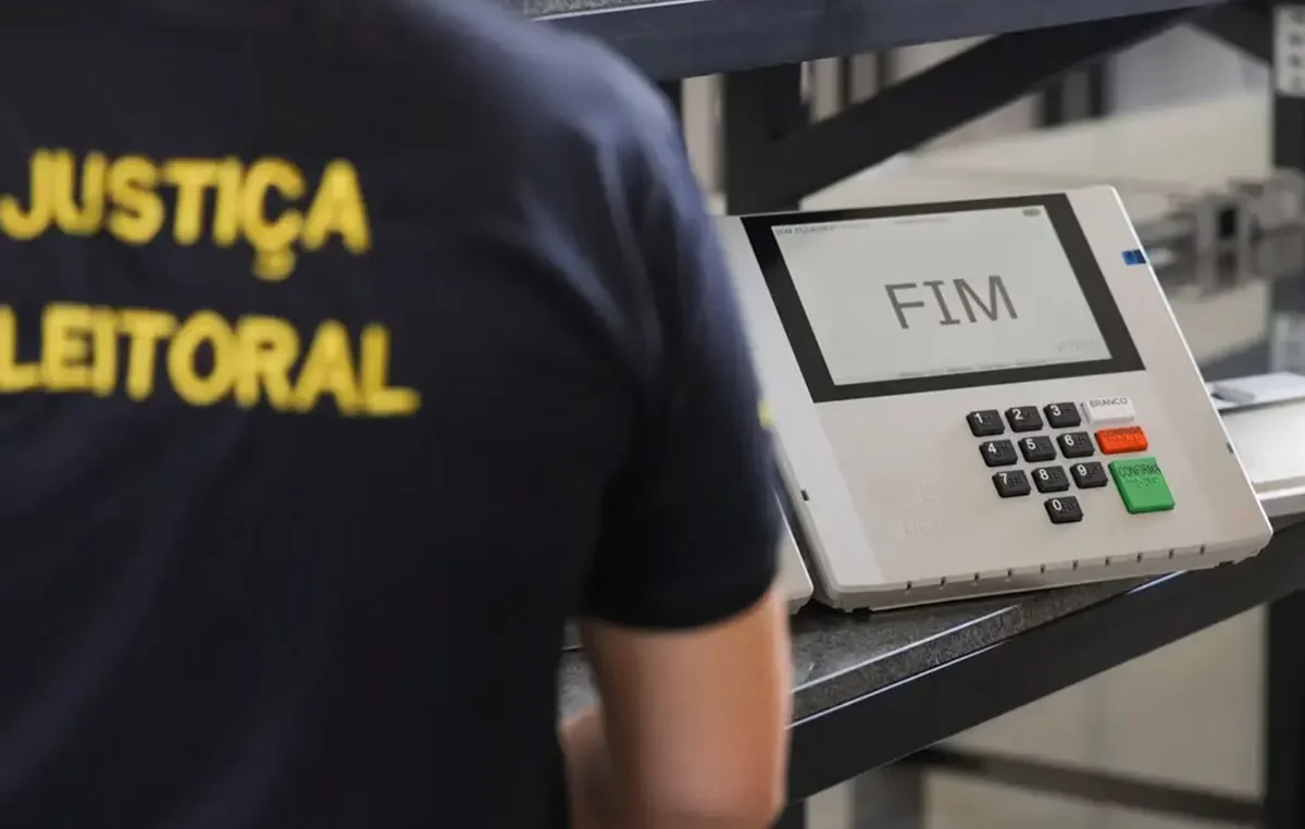 Justiça determina que Meta remova posts que incentivam demissão de trabalhadores por causa do voto